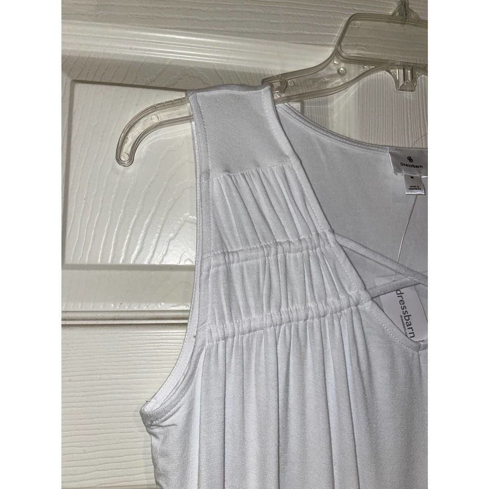 Dressbarn | Sleeveless white top with ruching details size medium NWT - Picture 2 of 6